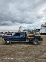 2000 DODGE RAM 3500 Extended Cab Long Bed Flatbed Cummins Manual Transmission - FULL PART OUT