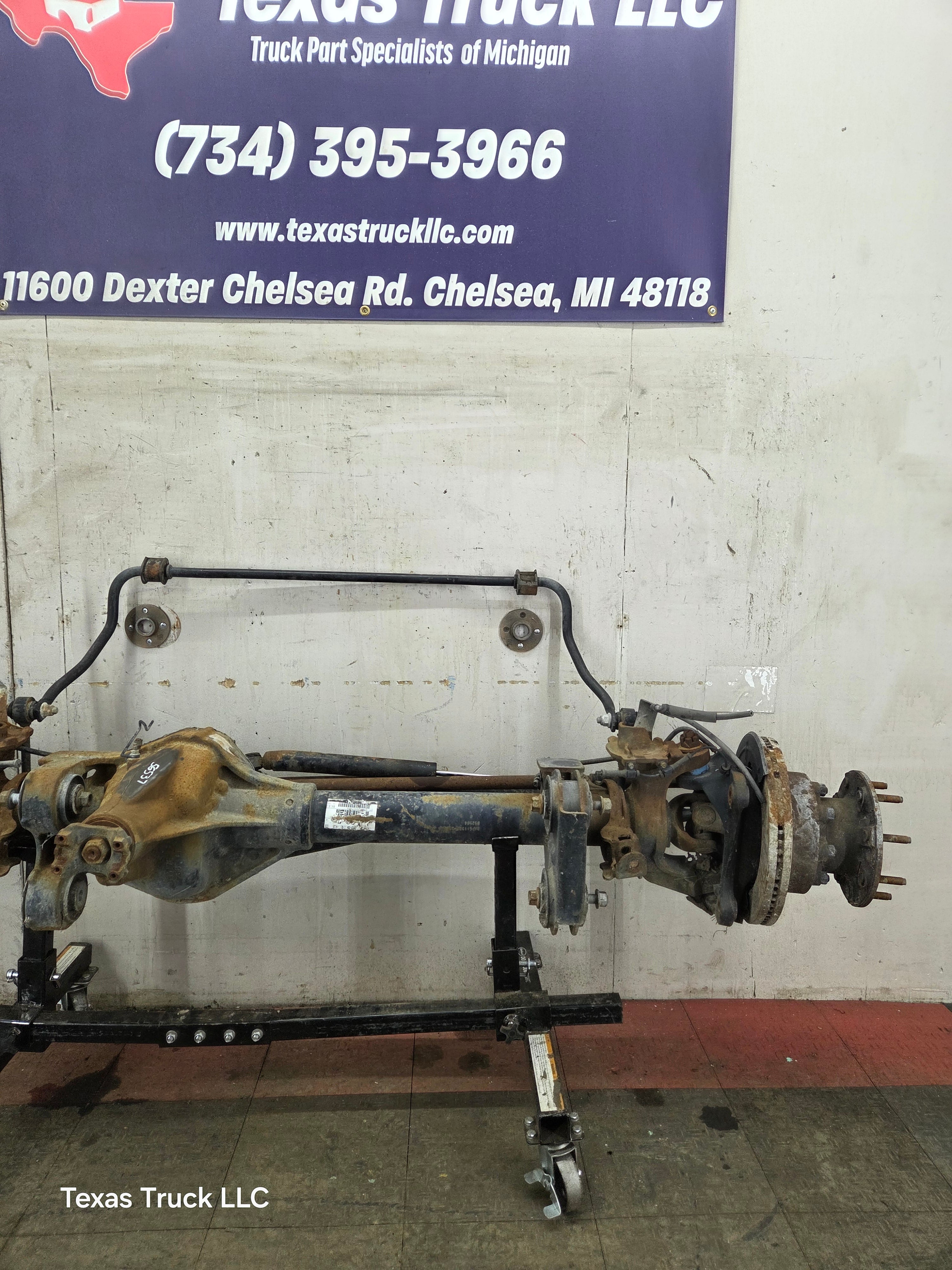 2005-2010 Ford Super Duty F350 DRW Dually FRONT Axle 4.10 Gear