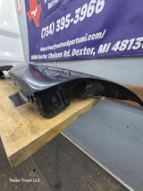 2002-2005 Ford Explorer Passenger Side RH Front Fender W/O Wheel Well Molding