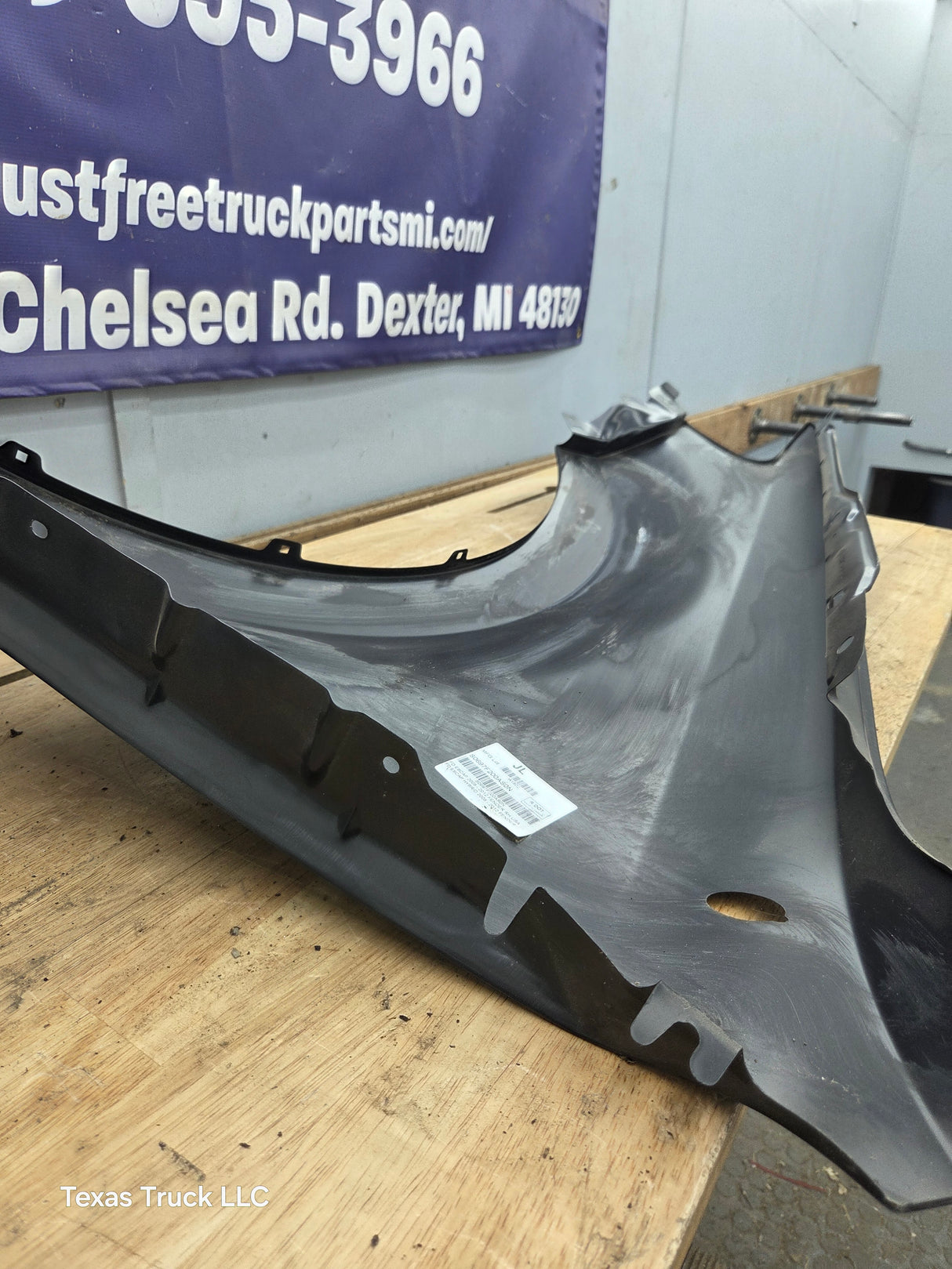 2008-2012 Ford Escape RH Passenger Side Front Fender
