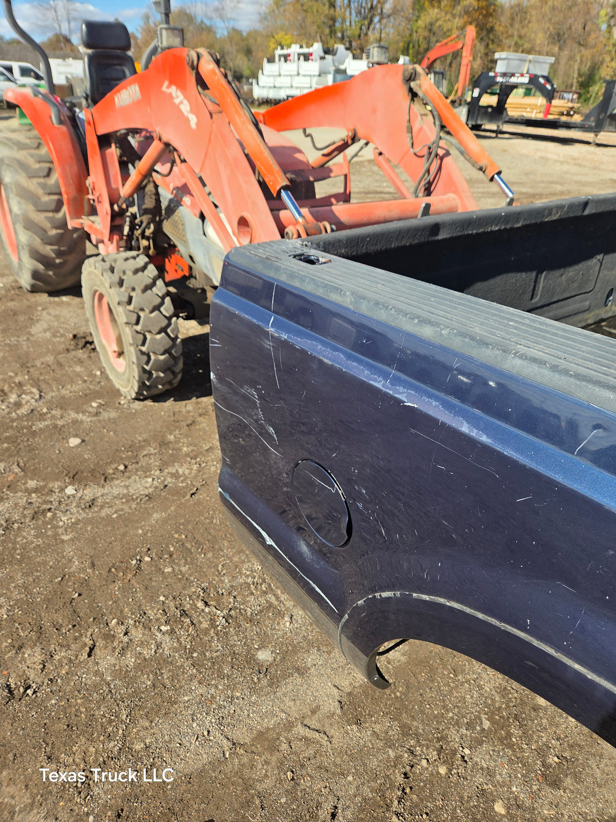 1999-2010 Ford Super Duty F250 F350 6' 9" Short Truck Bed