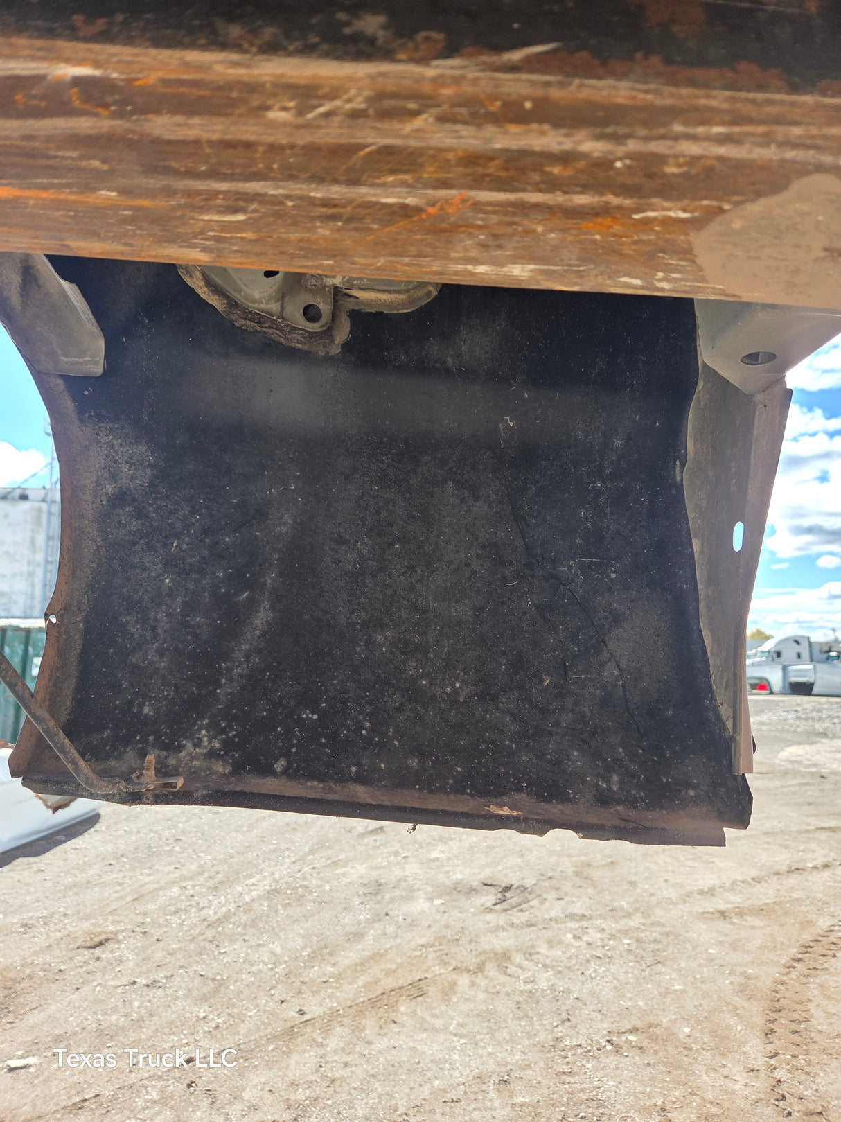 1999-2010 Ford Super Duty F250 F350 6' 9" Short Truck Bed