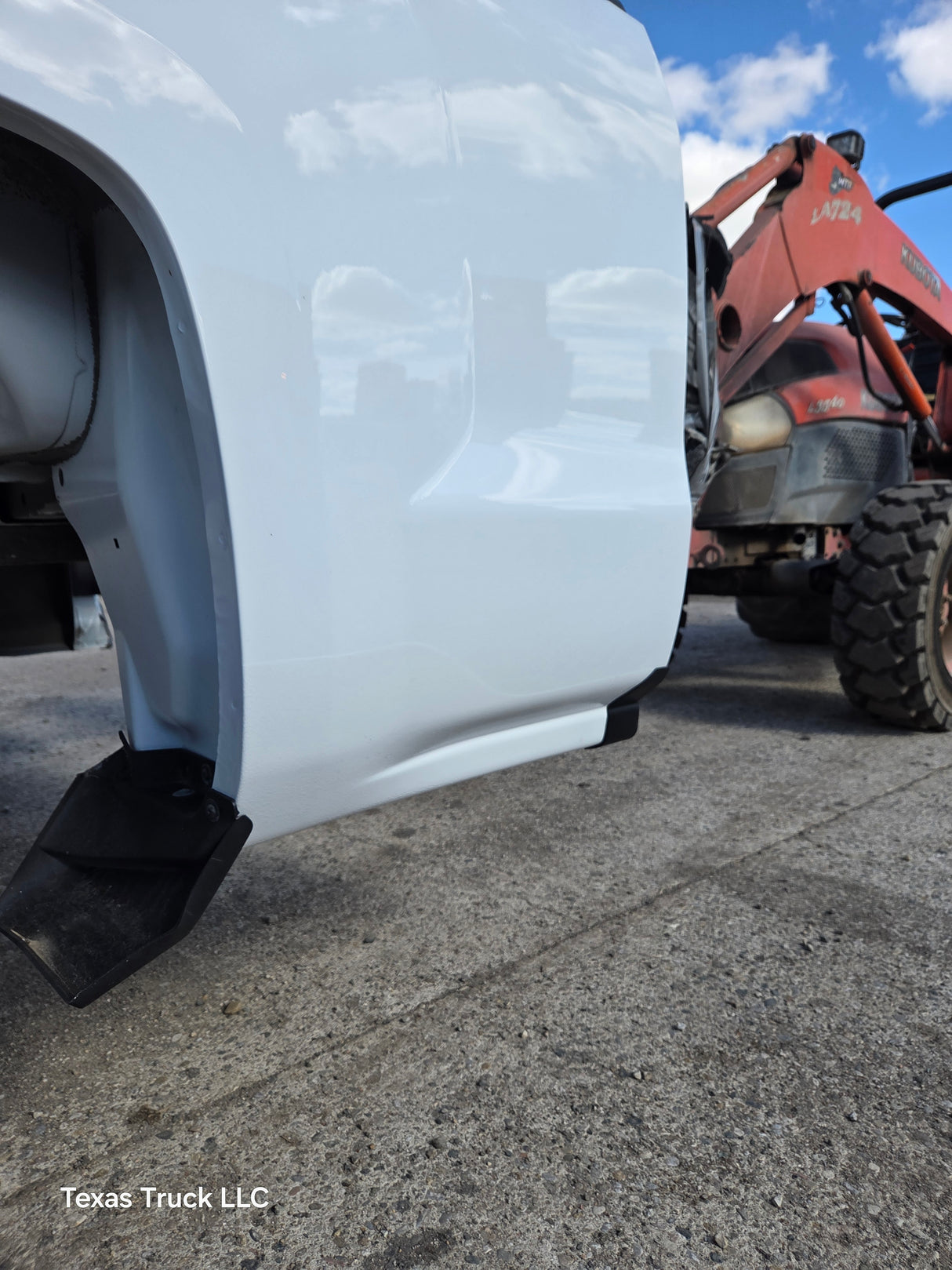 2014-2019 Chevrolet Silverado 1500 2500 3500 HD 6' 6" Short Bed - Summit White