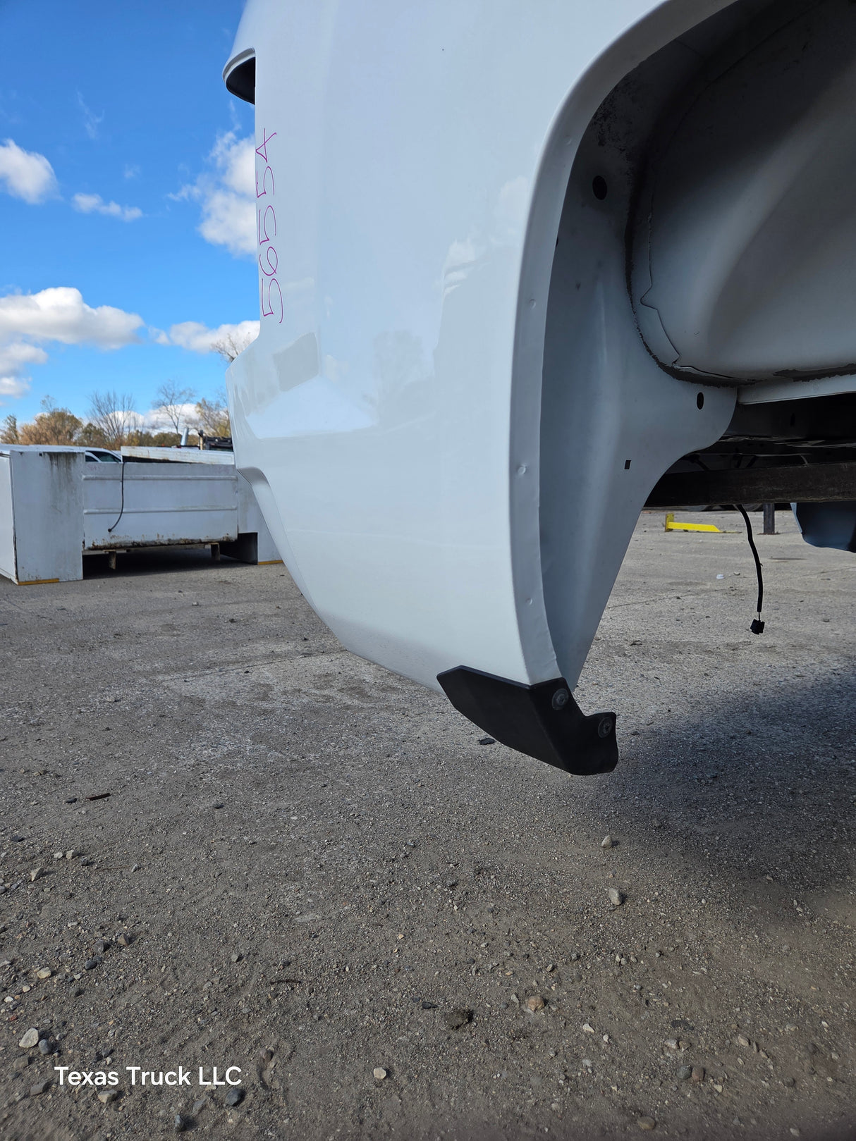 2014-2019 Chevrolet Silverado 1500 2500 3500 HD 6' 6" Short Bed - Summit White