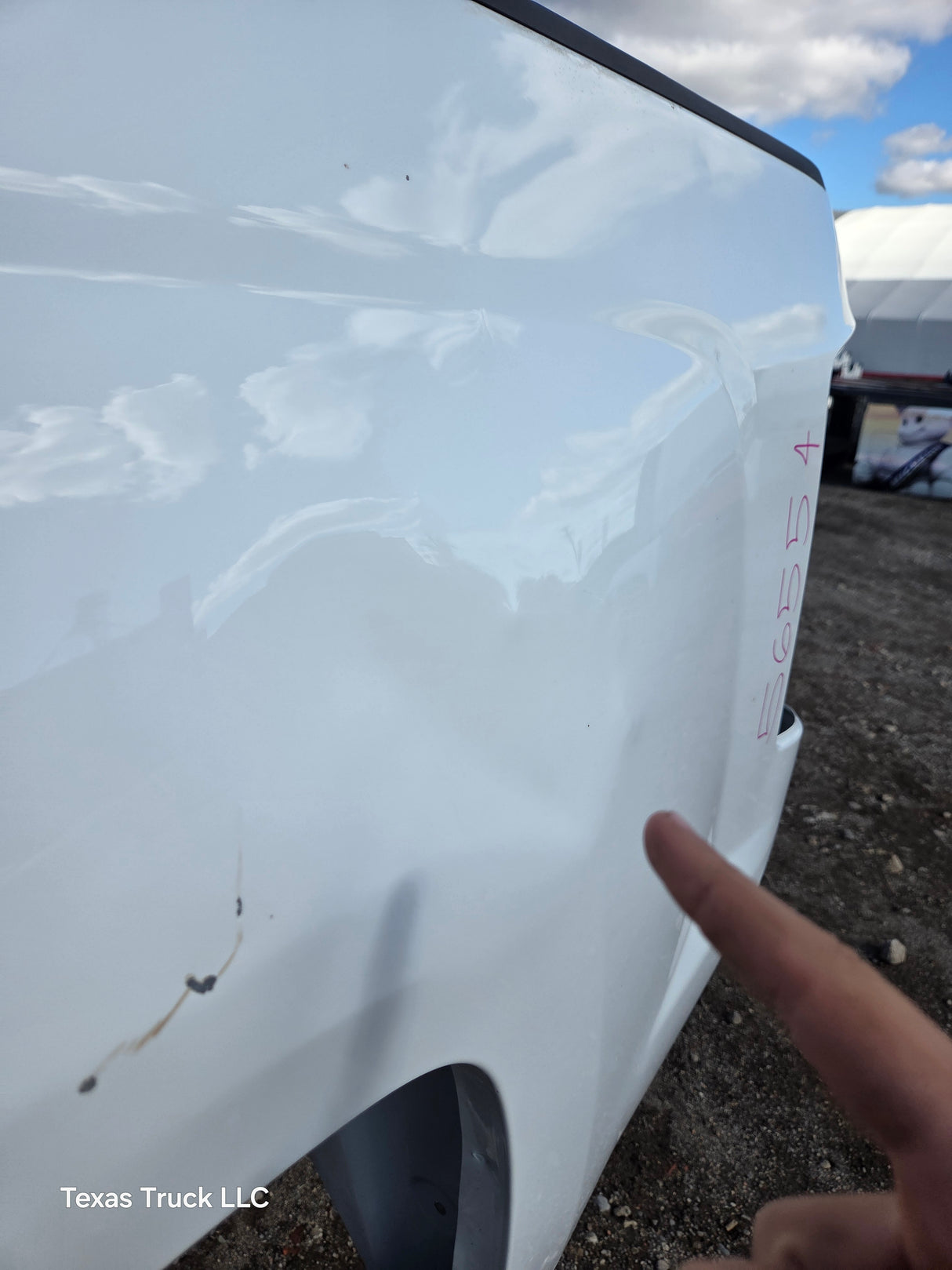 2014-2019 Chevrolet Silverado 1500 2500 3500 HD 6' 6" Short Bed - Summit White