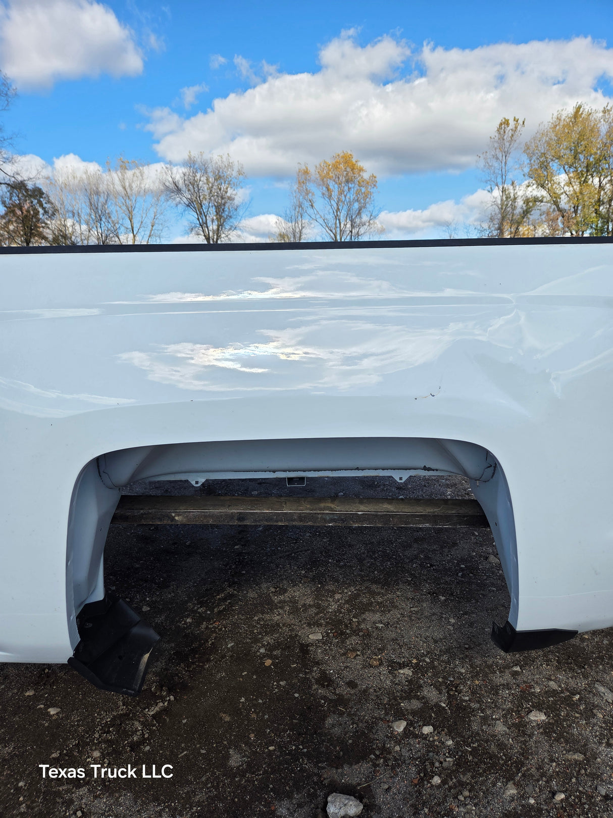 2014-2019 Chevrolet Silverado 1500 2500 3500 HD 6' 6" Short Bed - Summit White