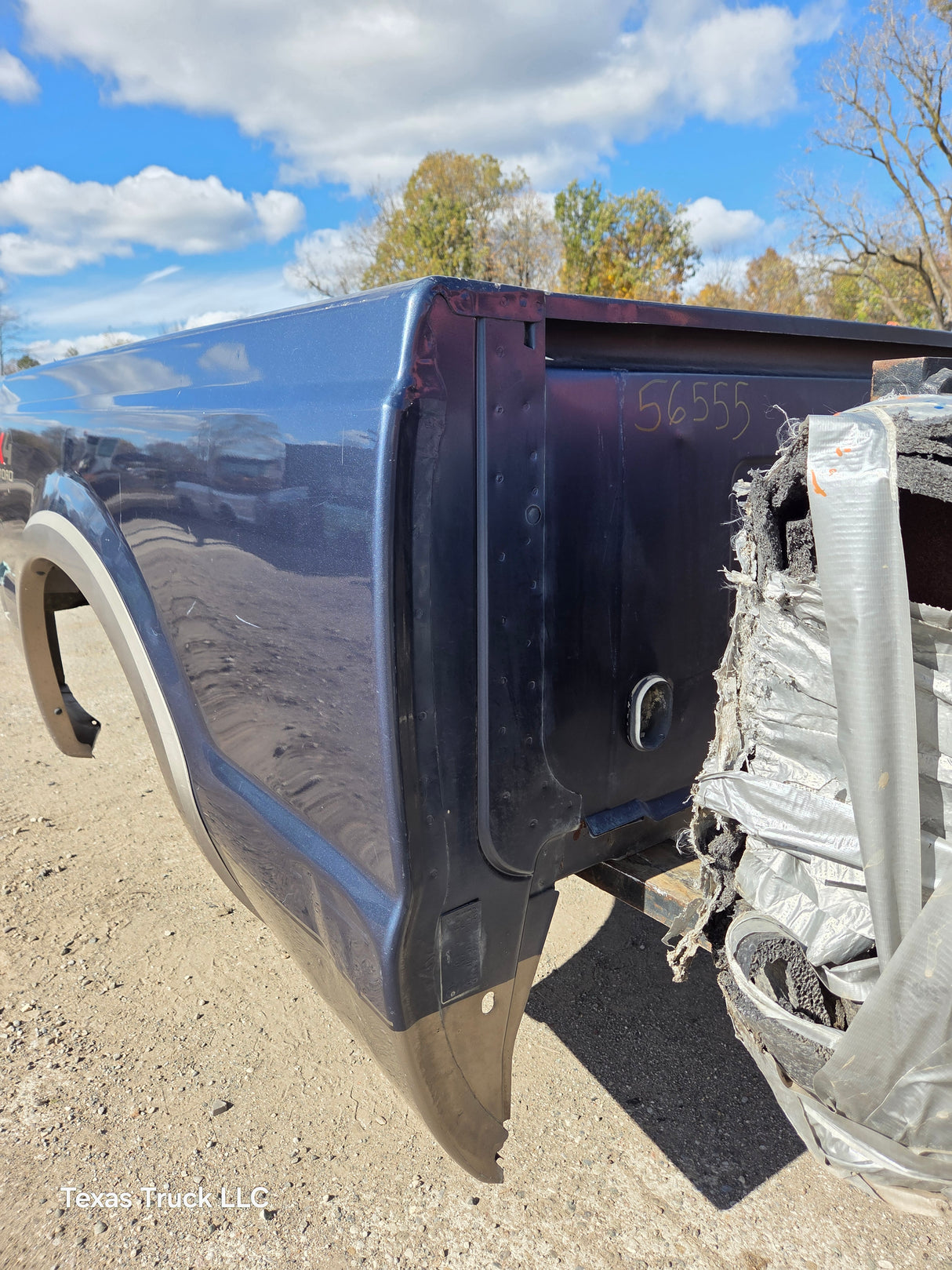 1999-2010 Ford Super Duty F250 F350 6' 9" Short Truck Bed