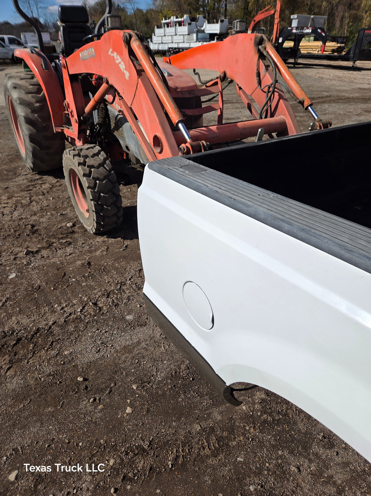 1999-2010 Ford Super Duty F250 F350 6' 9" Short Truck Bed