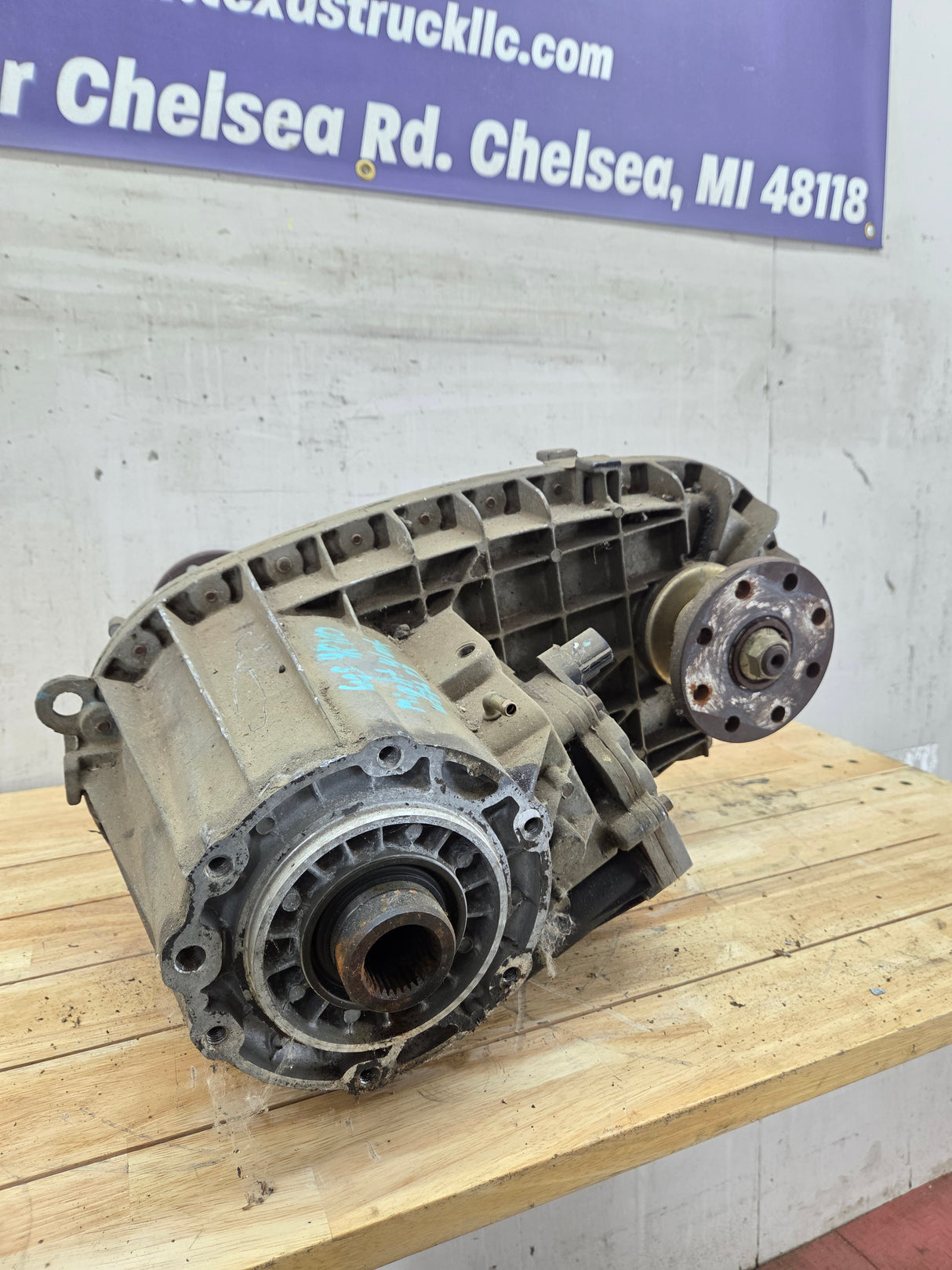 1999-2003 7.3L Power Stroke 273-F Transfer Case Electric Shift Transfer Case P1C34-7A195-JA Ford Pickup F250 F350 F450 F550 Super Duty