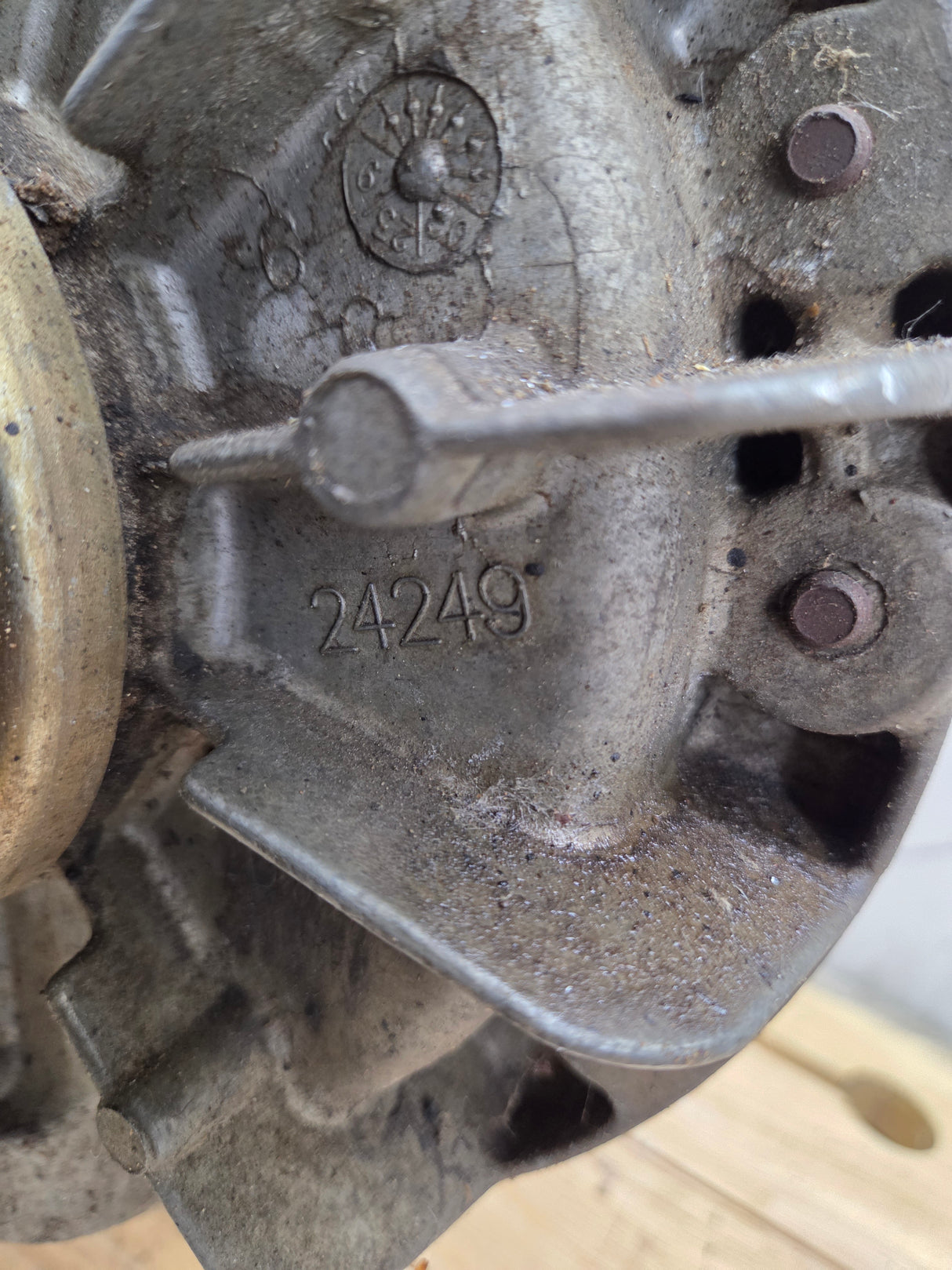 1999-2003 7.3L Power Stroke 273-F Transfer Case Electric Shift Transfer Case P1C34-7A195-JA Ford Pickup F250 F350 F450 F550 Super Duty