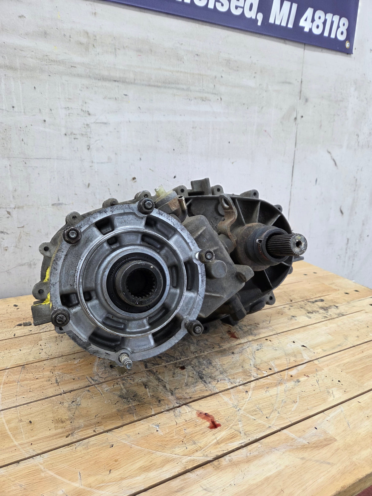 2002-2003 Dodge Ram 1500 3rd gen Manual Shift Transfer Case 241