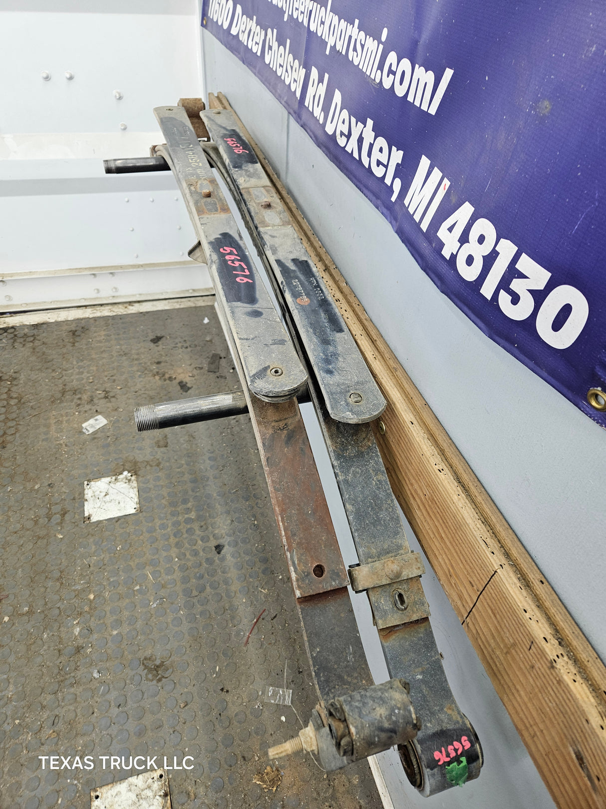 2007-2013 Chevrolet Silverado / GMC Sierra 1500 Rear Leaf Spring - Pair