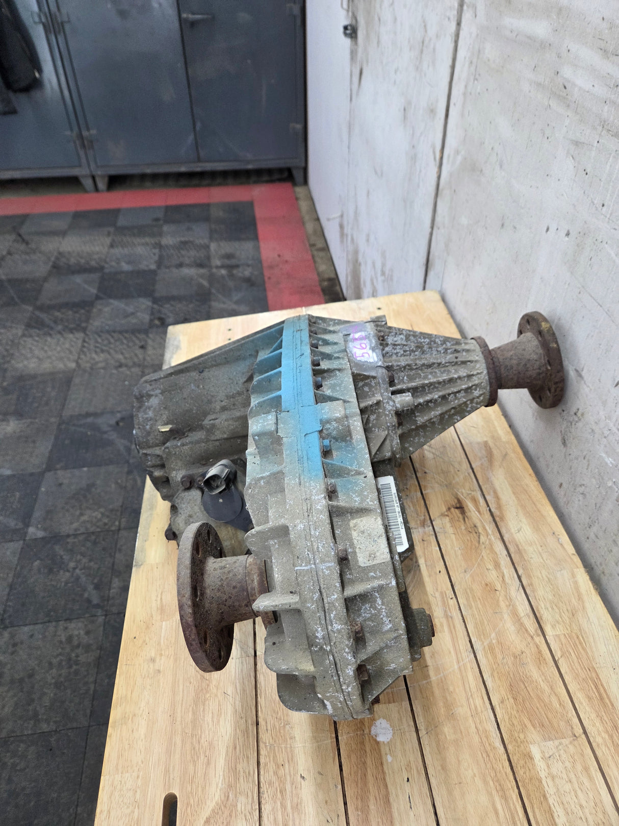 1999-2003 7.3L Power Stroke 273-F Automatic Transmission Transfer Case Electric Shift Transfer Case P1C34-7A195-JA Ford Pickup F250 F350 F450 F550 Super Duty