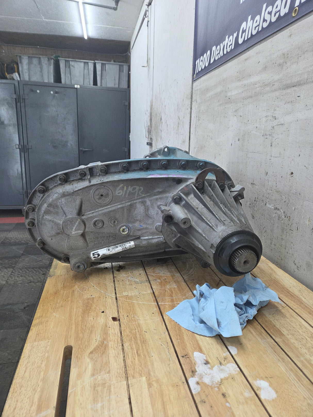 2011-2016 6.2L 6.7L Power Stroke Transfer Case slip yoke Electric Shift Ford F250 F350 F450 F550 Super Duty 81k Miles