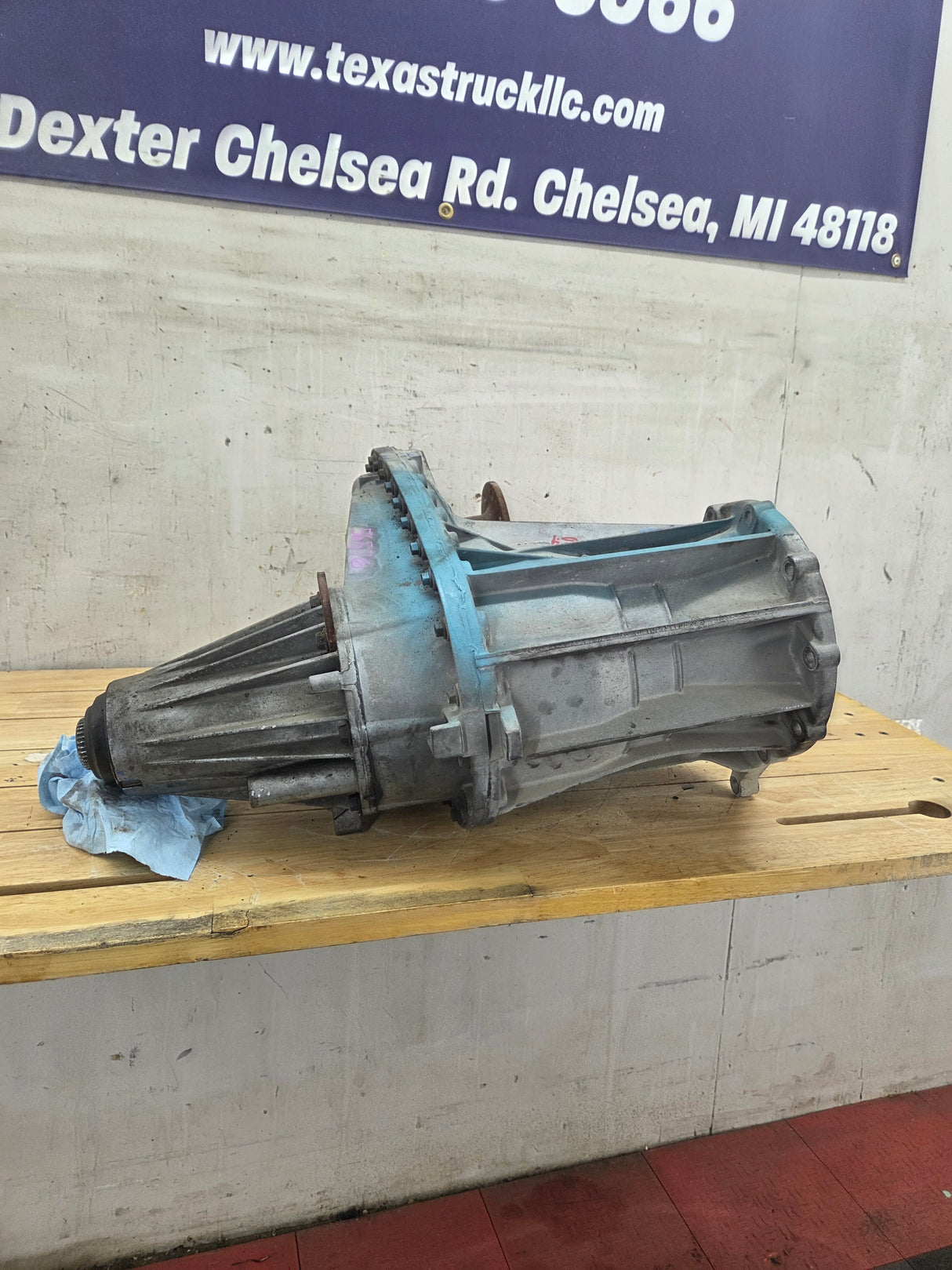 2011-2016 6.2L 6.7L Power Stroke Transfer Case slip yoke Electric Shift Ford F250 F350 F450 F550 Super Duty 81k Miles