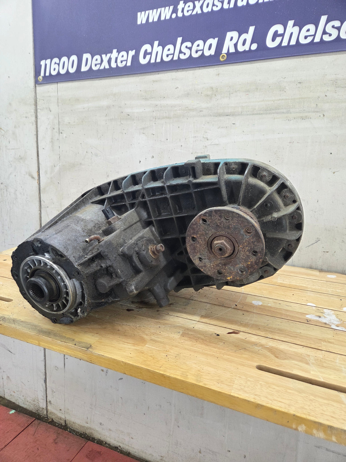 1999-2003 7.3L Power Stroke 271-F Transfer Case Manual Shift Transfer Case Ford Pickup