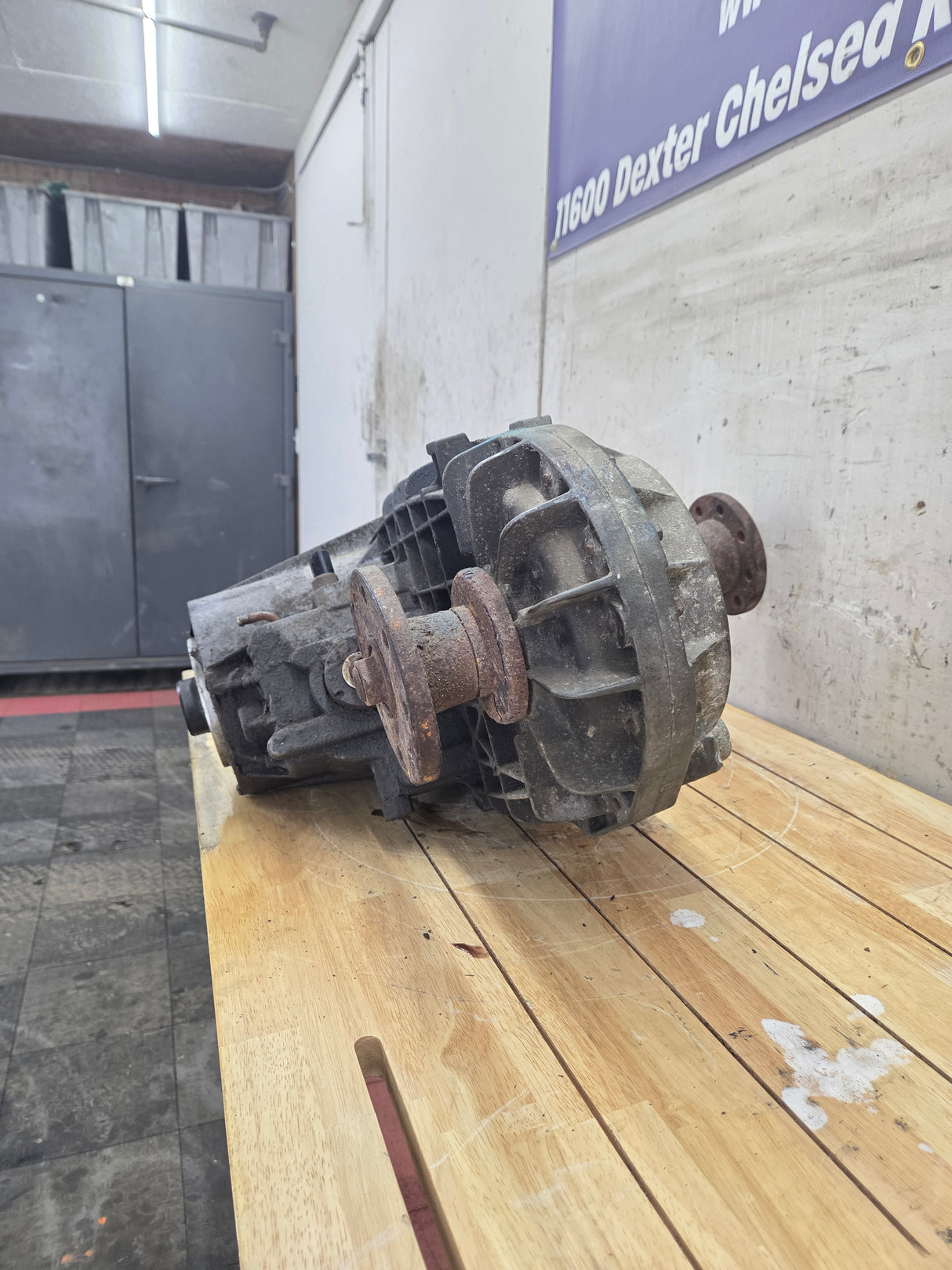 1999-2003 7.3L Power Stroke 271-F Transfer Case Manual Shift Transfer Case Ford Pickup