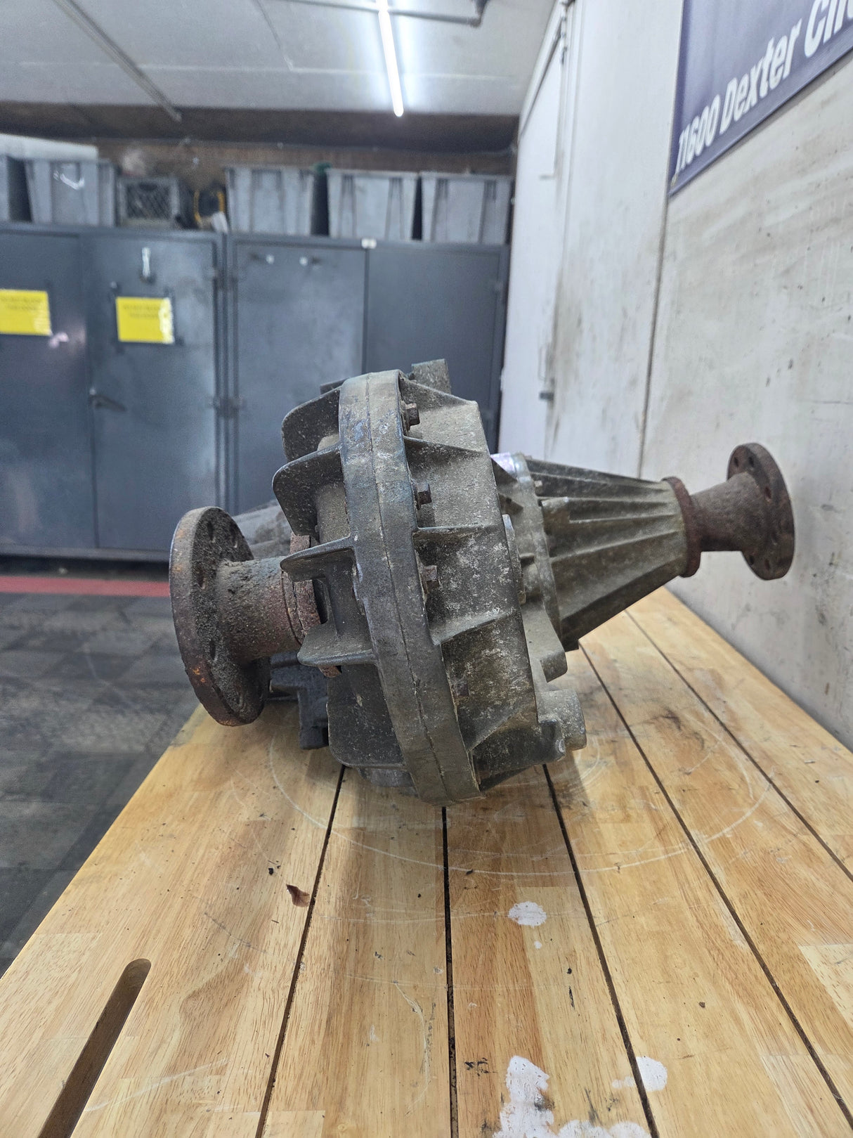 1999-2003 7.3L Power Stroke 271-F Transfer Case Manual Shift Transfer Case Ford Pickup