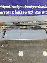 1999-2006 Chevrolet Silverado / GMC Sierra 1500 Rear Leaf Spring - Pair 15765128