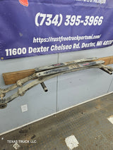 1999-2006 Chevrolet Silverado / GMC Sierra 1500 Rear Leaf Spring - Pair 15765128