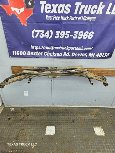 2002-2008 Dodge Ram 1500 Rear Leaf Springs 52110136 52113120AE - Pair