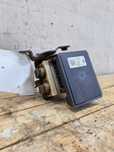 2018-2019 Chevrolet Silverado GMC Sierra 2500 3500 ABS Pump Module - 84384400