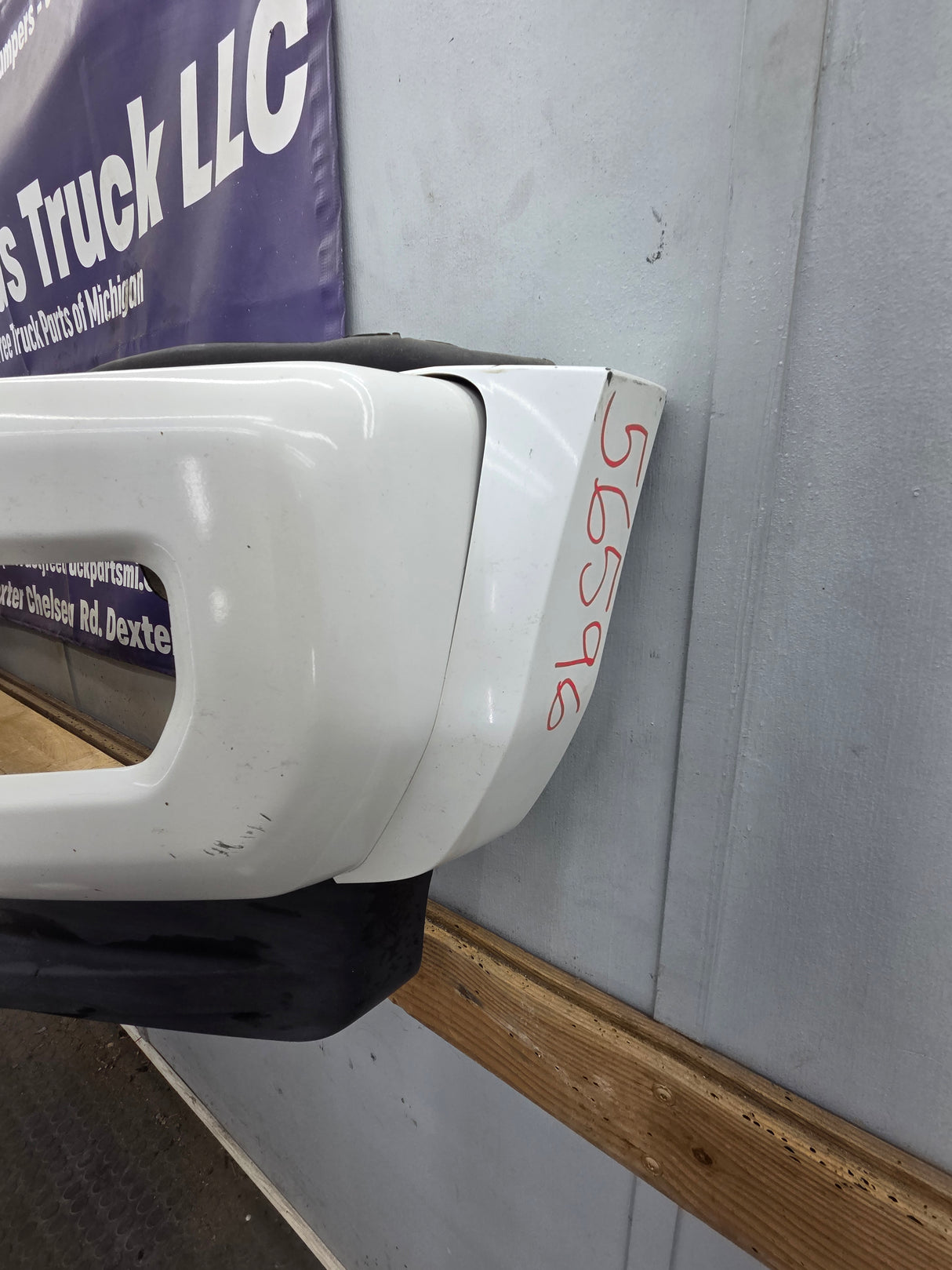 2017-2019 Ford Super Duty F450 F550 Front Bumper - Painted