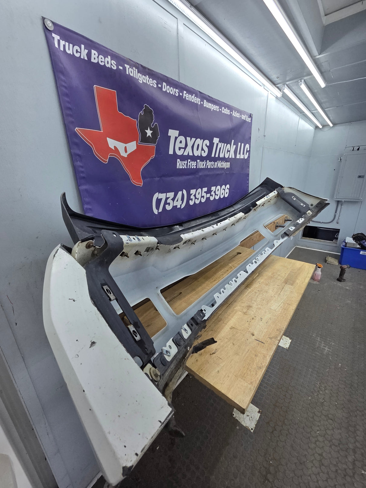 2017-2019 Ford Super Duty F450 F550 Front Bumper - Painted