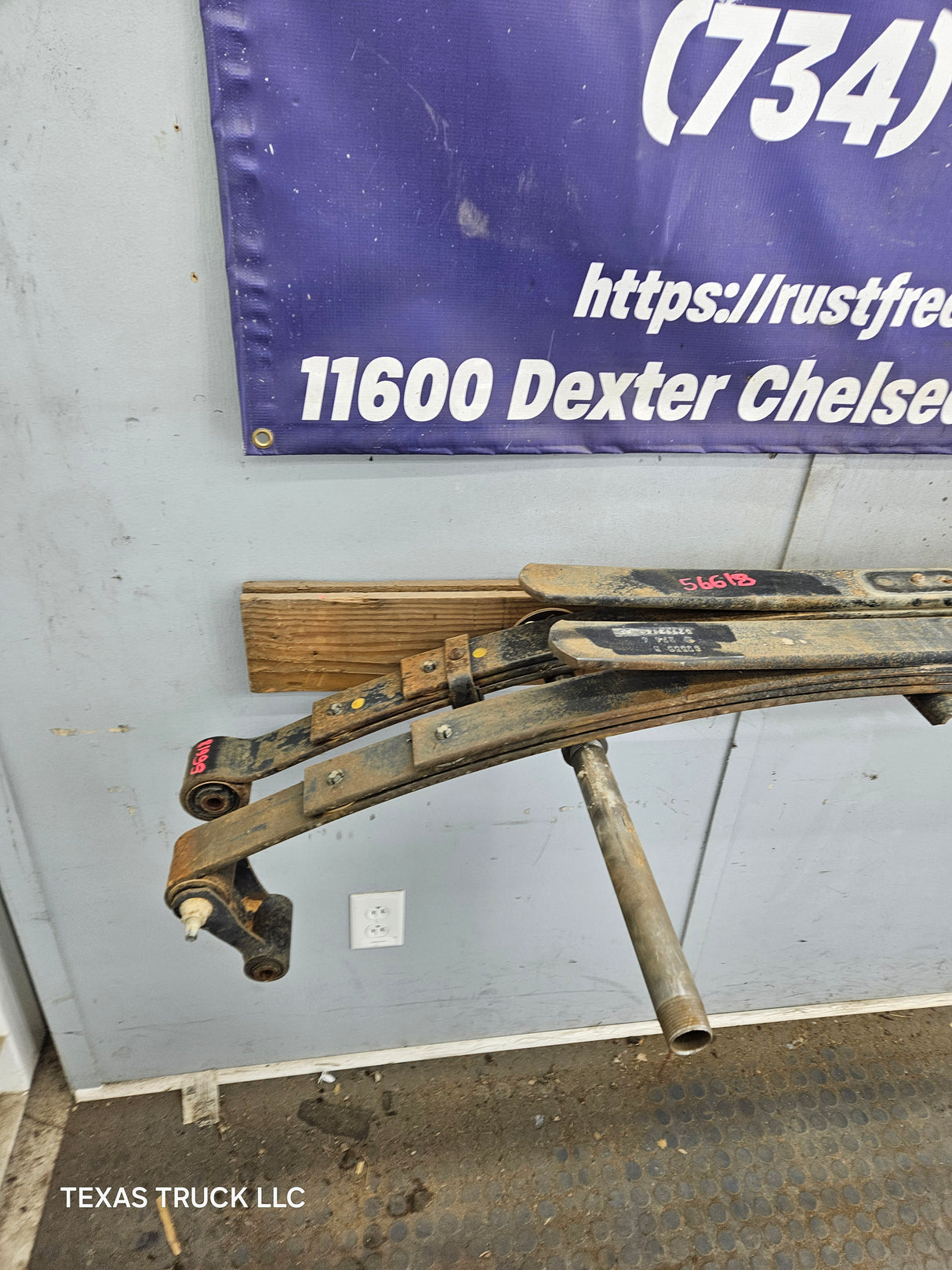 2002-2008 Dodge Ram 1500 Rear Leaf Springs 52113141 AF - Pair