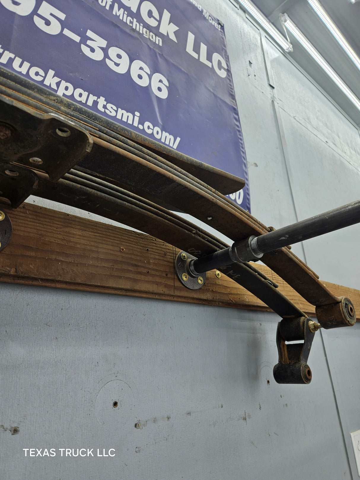 2002-2008 Dodge Ram 1500 Rear Leaf Springs 52113141 AF - Pair