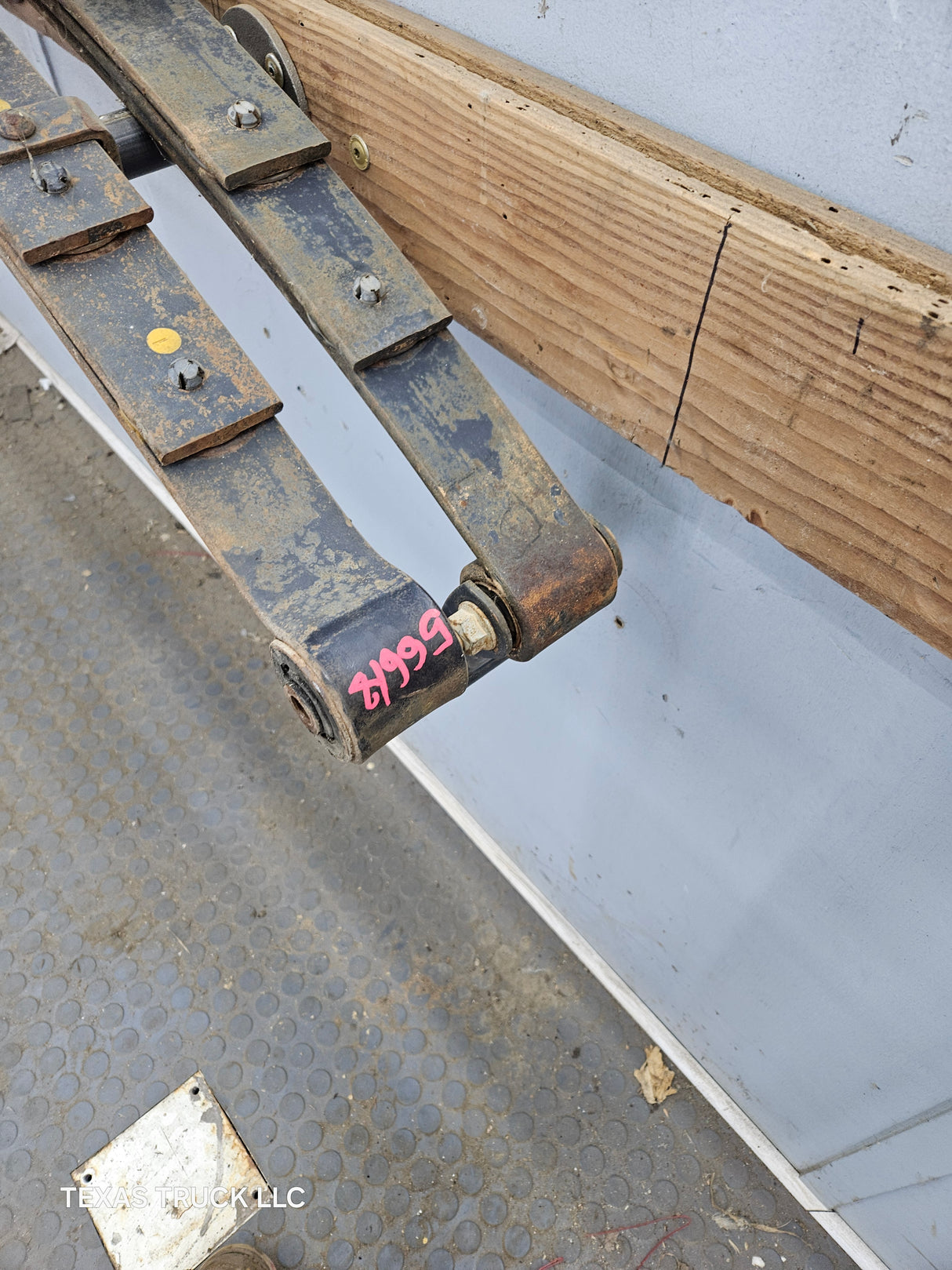 2002-2008 Dodge Ram 1500 Rear Leaf Springs 52113141 AF - Pair