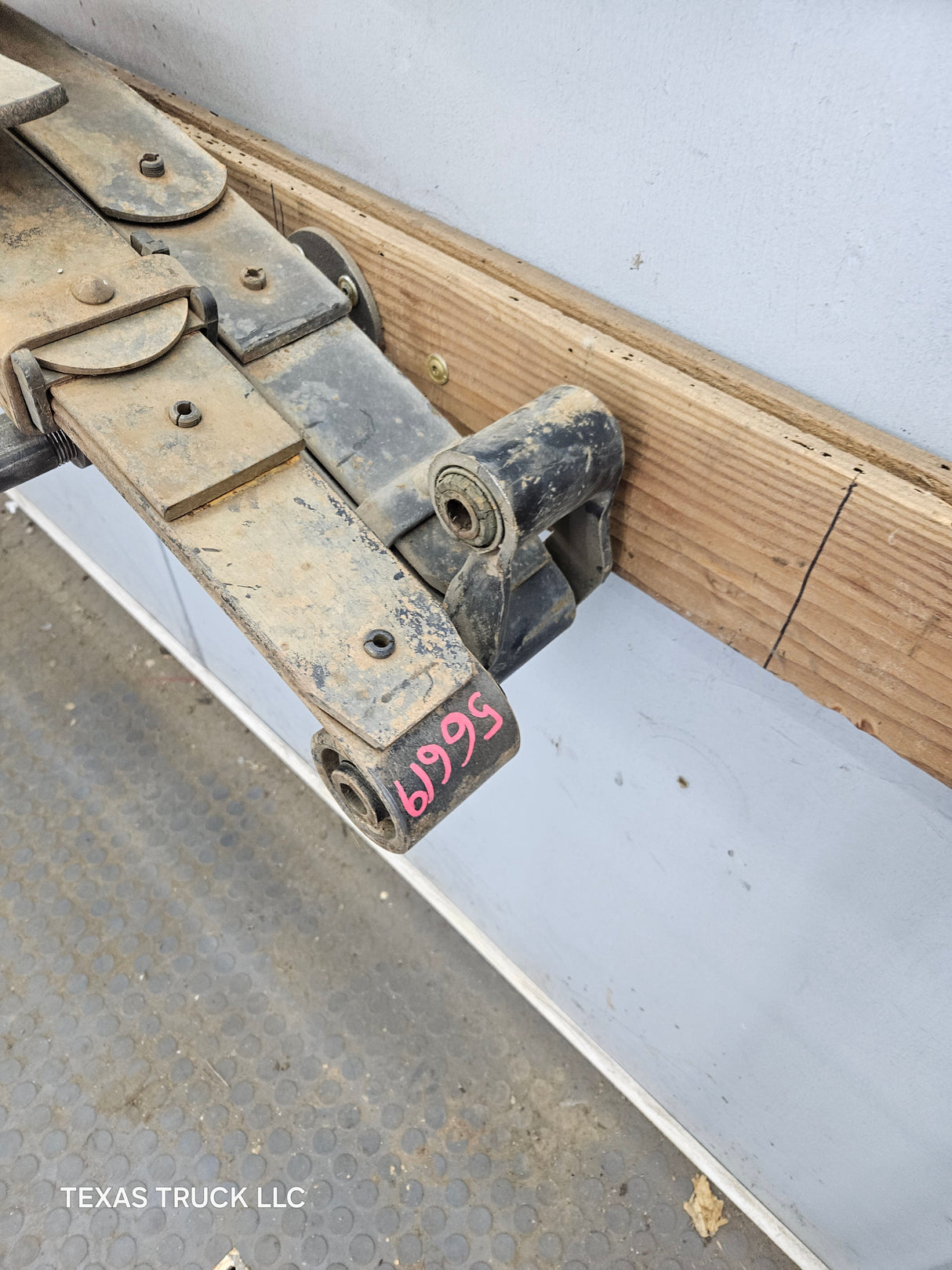 1999-2007 Ford F250 F350 Super Duty Rear Leaf Springs - Pair