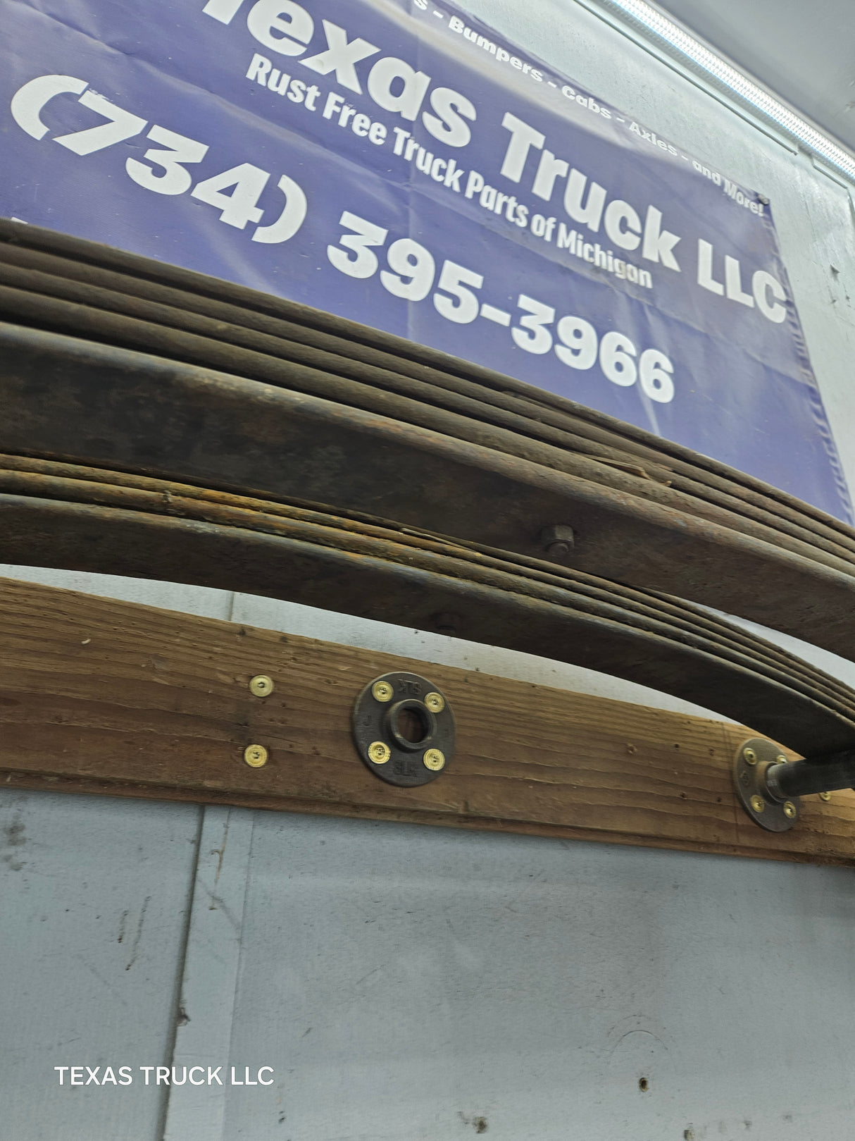 1999-2004 Ford F250 F350 Super Duty Excursion EXTRA HEAVY DUTY Front Leaf Springs - Pair