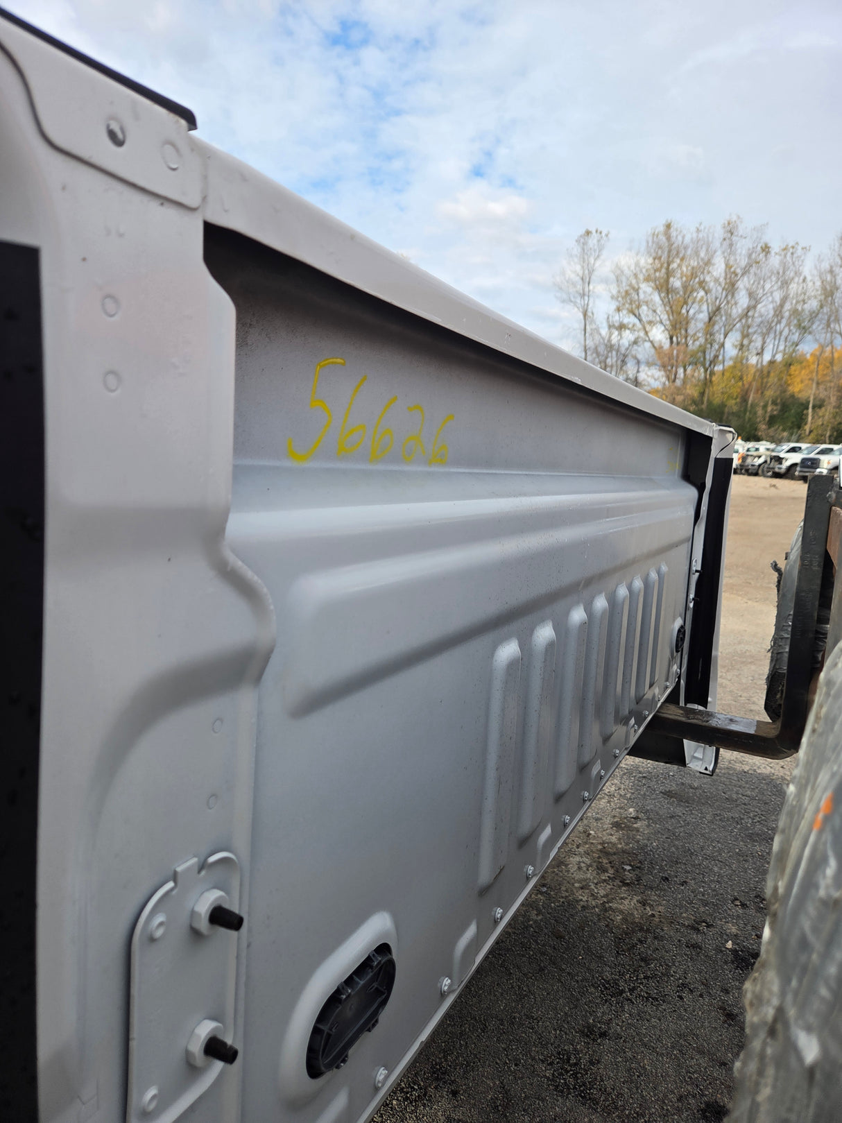 2017-2022 Ford Super Duty F350 F450 F550 8' Dually Bed - Pearl White
