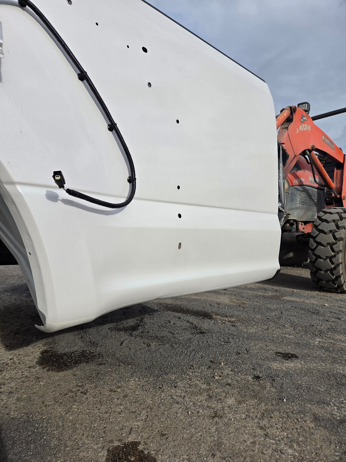 2017-2022 Ford Super Duty F350 F450 F550 8' Dually Bed - Pearl White