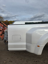 2017-2022 Ford Super Duty F350 F450 F550 8' Dually Bed - Pearl White