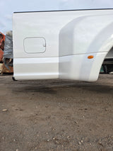 2017-2022 Ford Super Duty F350 F450 F550 8' Dually Bed - Pearl White