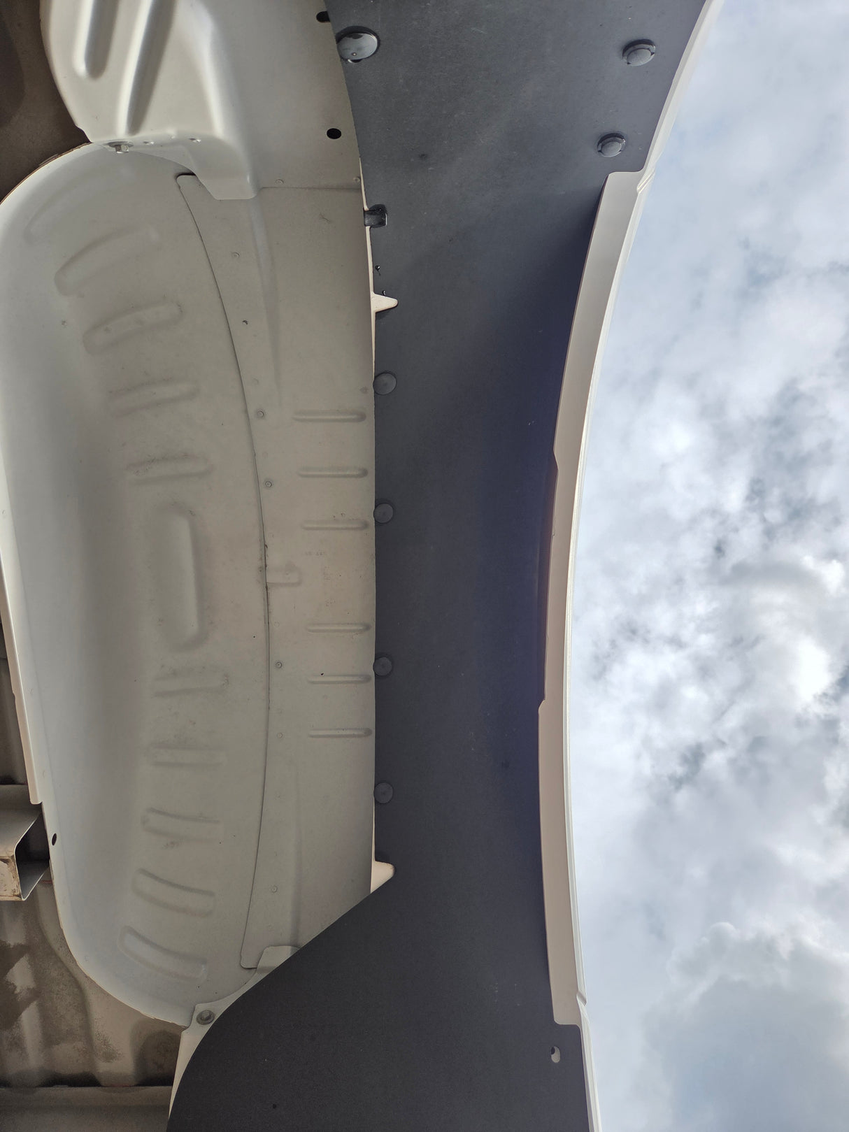2017-2022 Ford Super Duty F350 F450 F550 8' Dually Bed - Pearl White