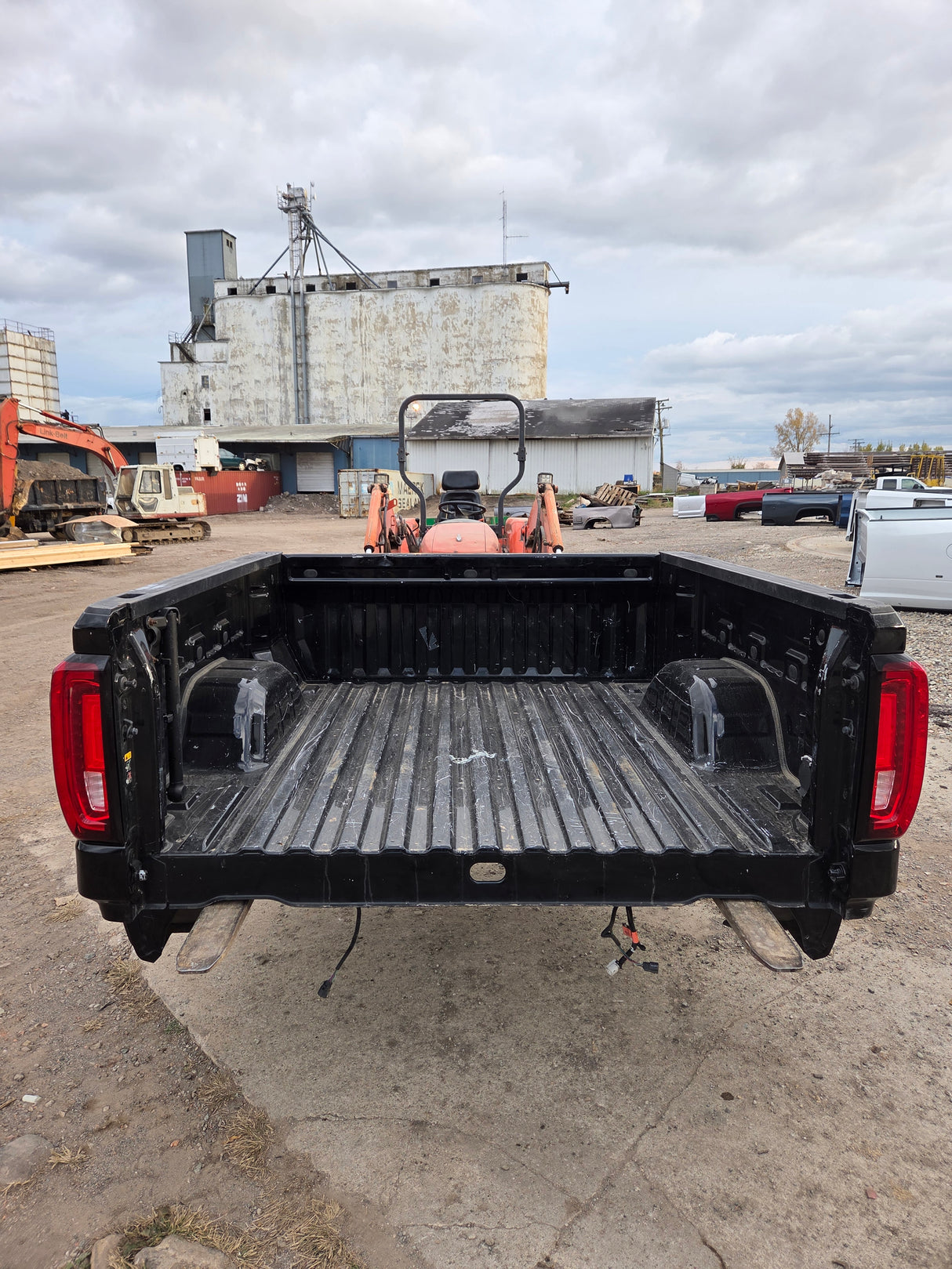 2019-2023 GMC Sierra 1500 5' 9" Short Truck Bed