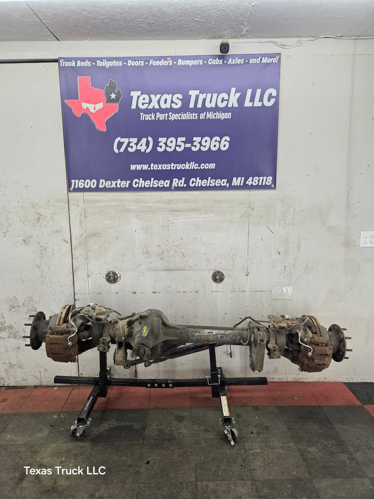 2011-2012 Ford Super Duty F350 Dually Front Axle 3.73 Gear Ratio 8 Lug