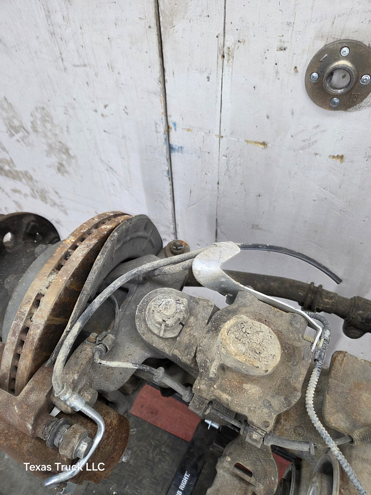 2011-2012 Ford Super Duty F350 Dually Front Axle 3.73 Gear Ratio 8 Lug