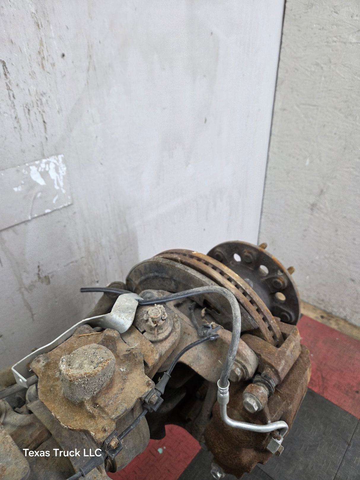 2011-2012 Ford Super Duty F350 Dually Front Axle 3.73 Gear Ratio 8 Lug