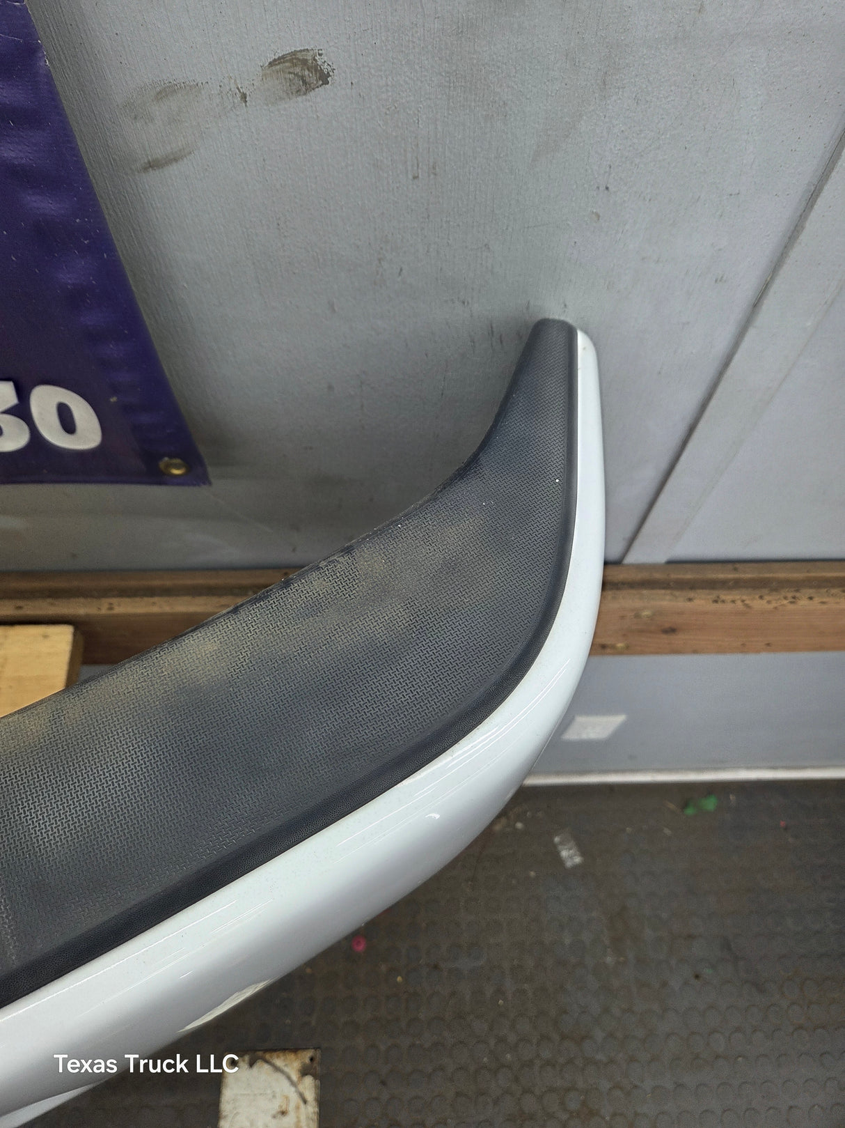 2008-2010 Ford Super Duty Front Bumper F250 F350 - Oxford White