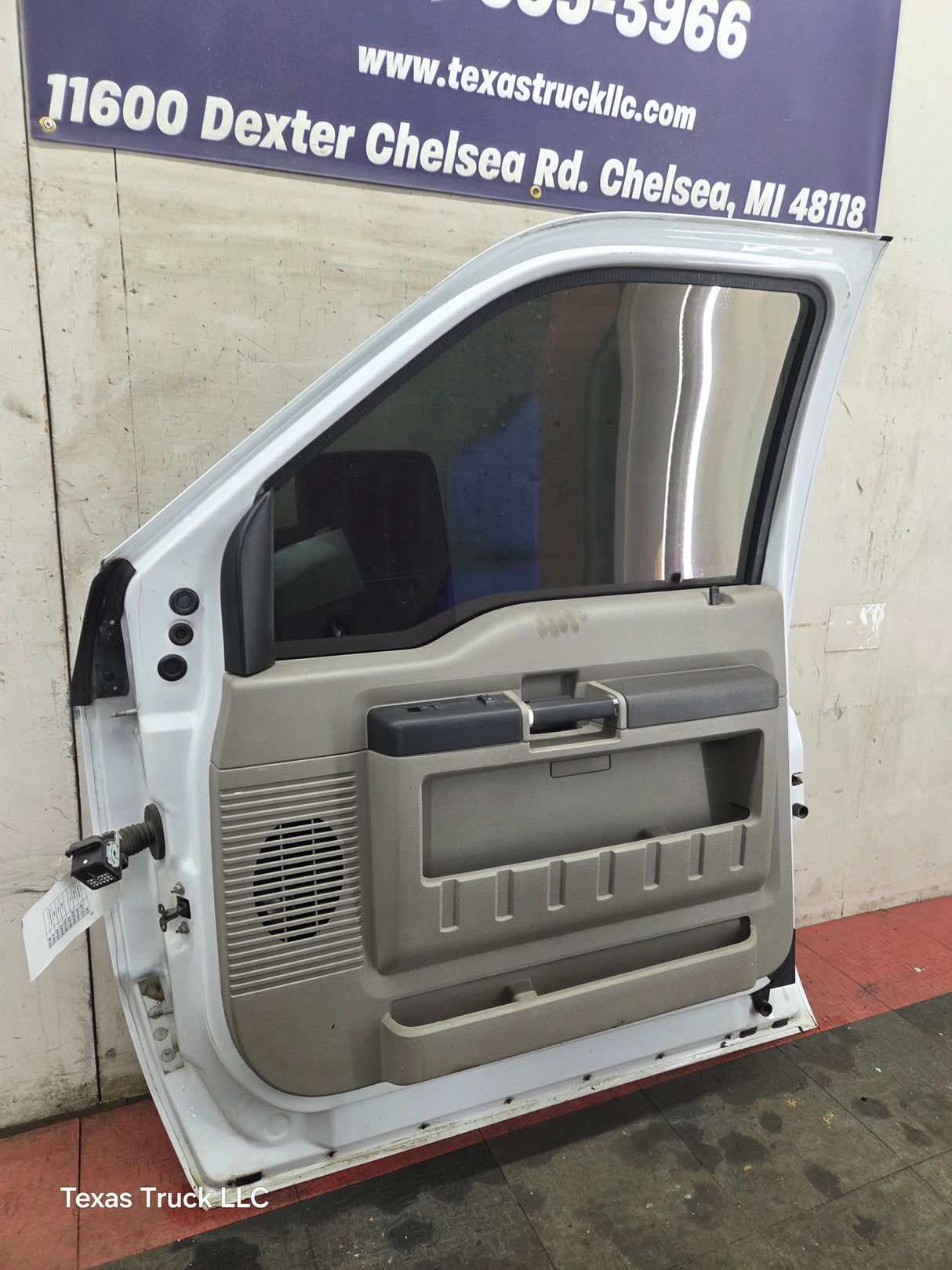 1999-2011 Ford Super Duty Front Passenger Side Door F250 F350 F450 F550 - Oxford White