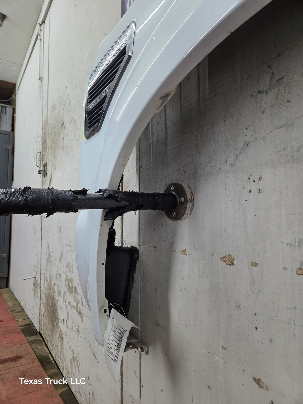 2008-2010 Ford Super Duty F250 F350 RH Passenger Side Fender - Oxford White