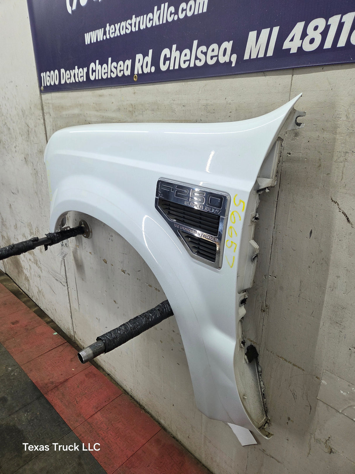 2008-2010 Ford Super Duty F250 F350 LH Driver Side Fender - Oxford White