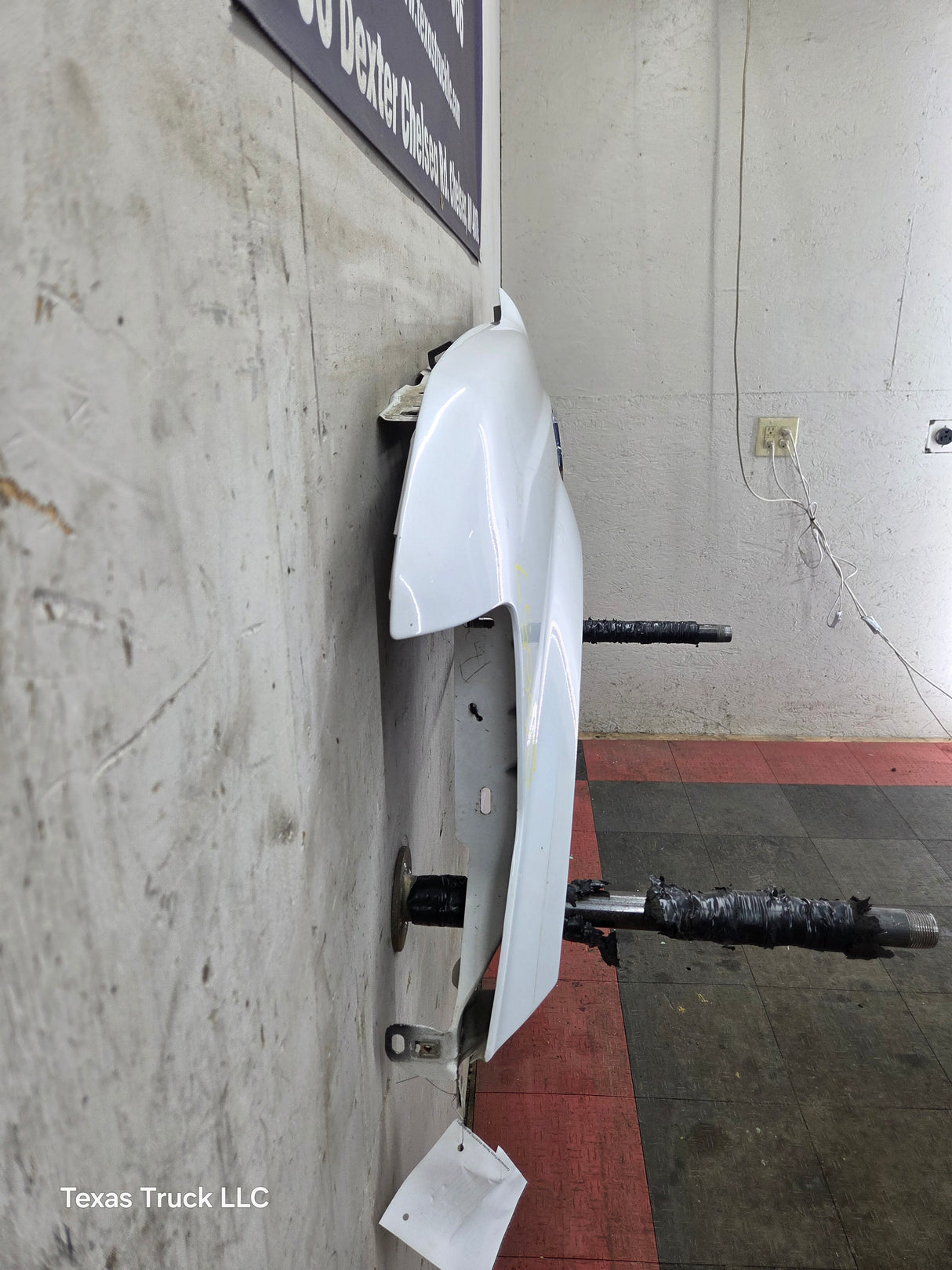 2008-2010 Ford Super Duty F250 F350 LH Driver Side Fender - Oxford White