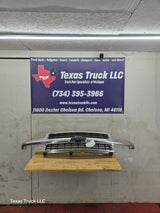 1999-2002 Chevrolet Silverado 1500 2500 3500 Grill OEM