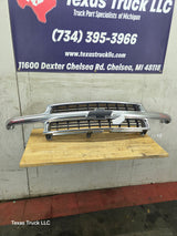1999-2002 Chevrolet Silverado 1500 2500 3500 Grill OEM