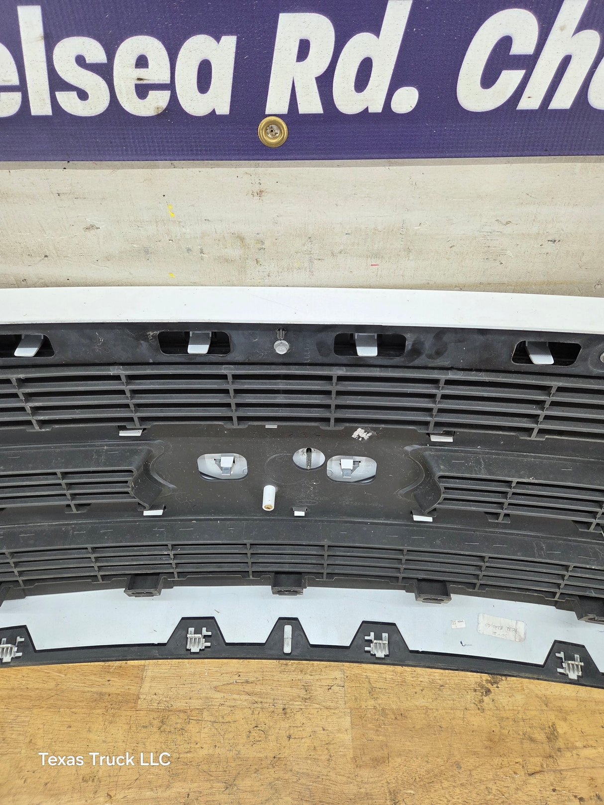 2008-2010 Ford Super Duty F250 F350 F450 F550 Grill Surround